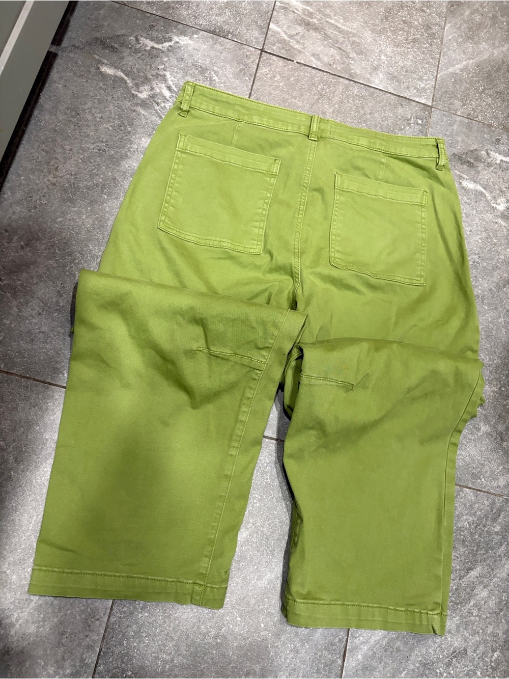 Kut From The Kloth Ashton. High Rise Barrel Leg - Picture 16 of 16